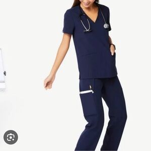 Figs Women's Navy Blue Kade Cargo Scrub Set